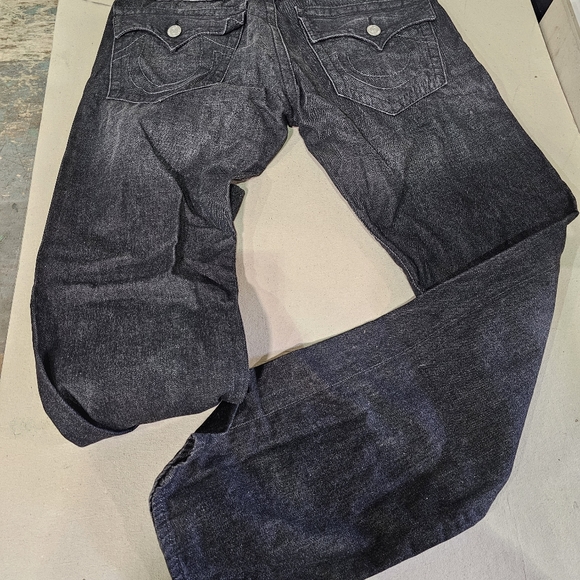 True Religion Straight Leg Jeans Size 32" Inseam 32" Black w/Black Stitch - Picture 10 of 16
